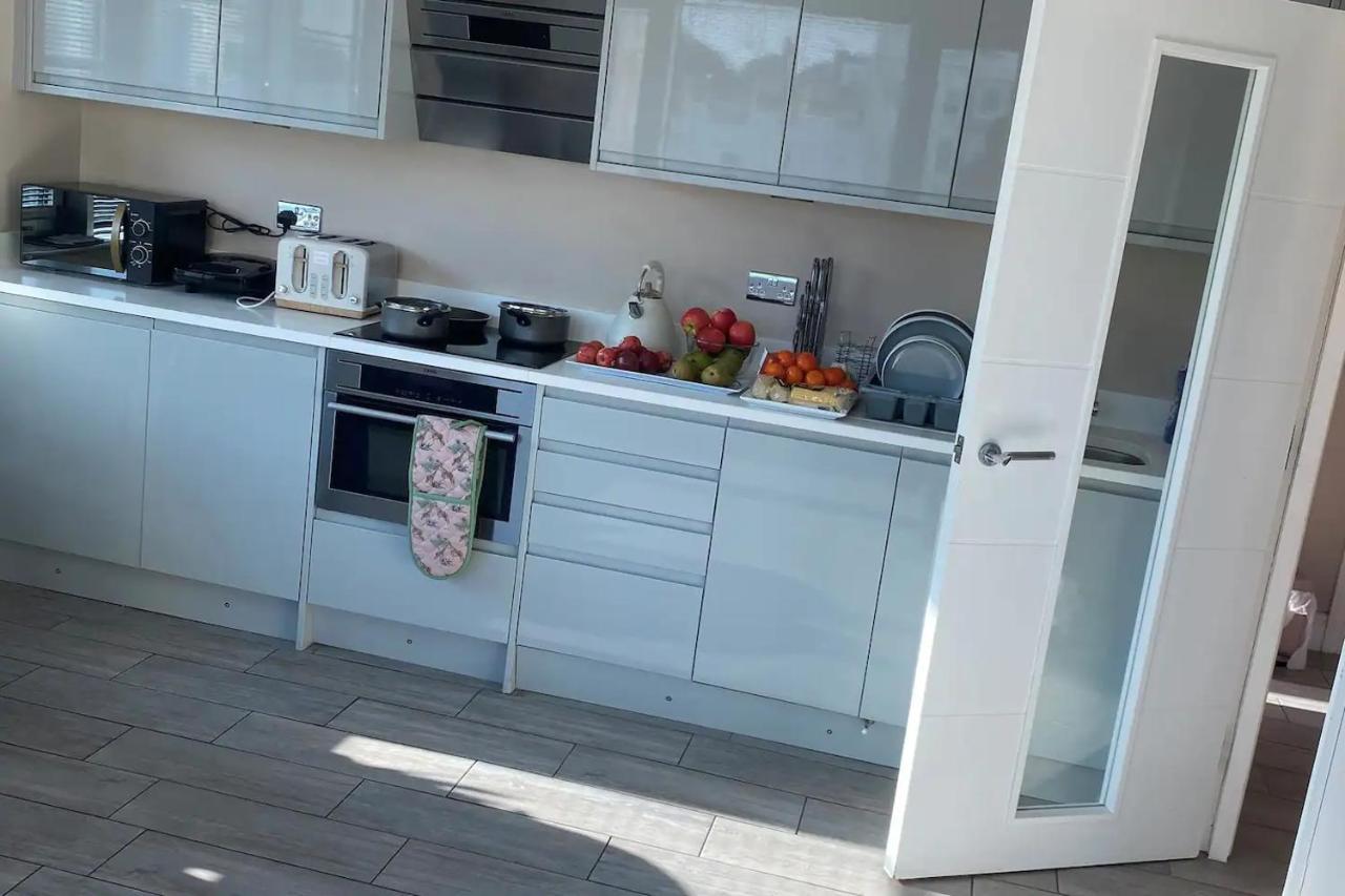 Beautiful Apartment Very Close To The Beach Brighton Ngoại thất bức ảnh